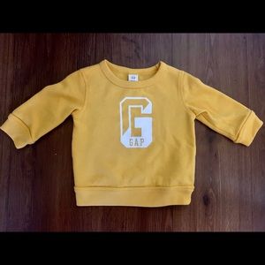 Baby Gap Pullover/Crewneck/Sweatshirt | Gently Used